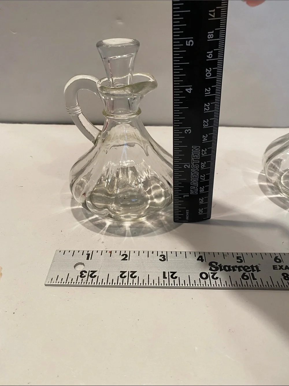 Vintage 1940/1950s Anchor Hocking Pair of Cruets for Oil & Vinegar